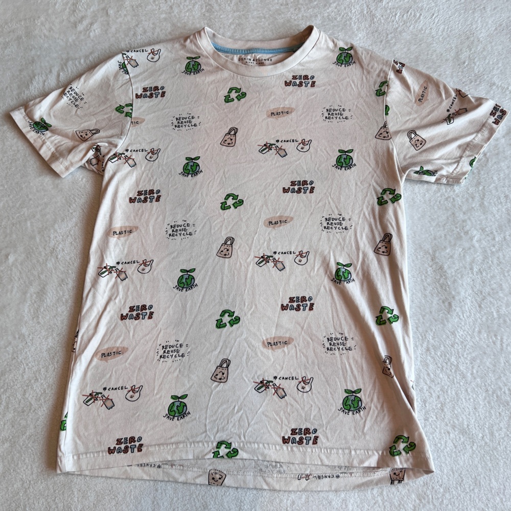 ✿ Denim & Flower - Tshirt - S